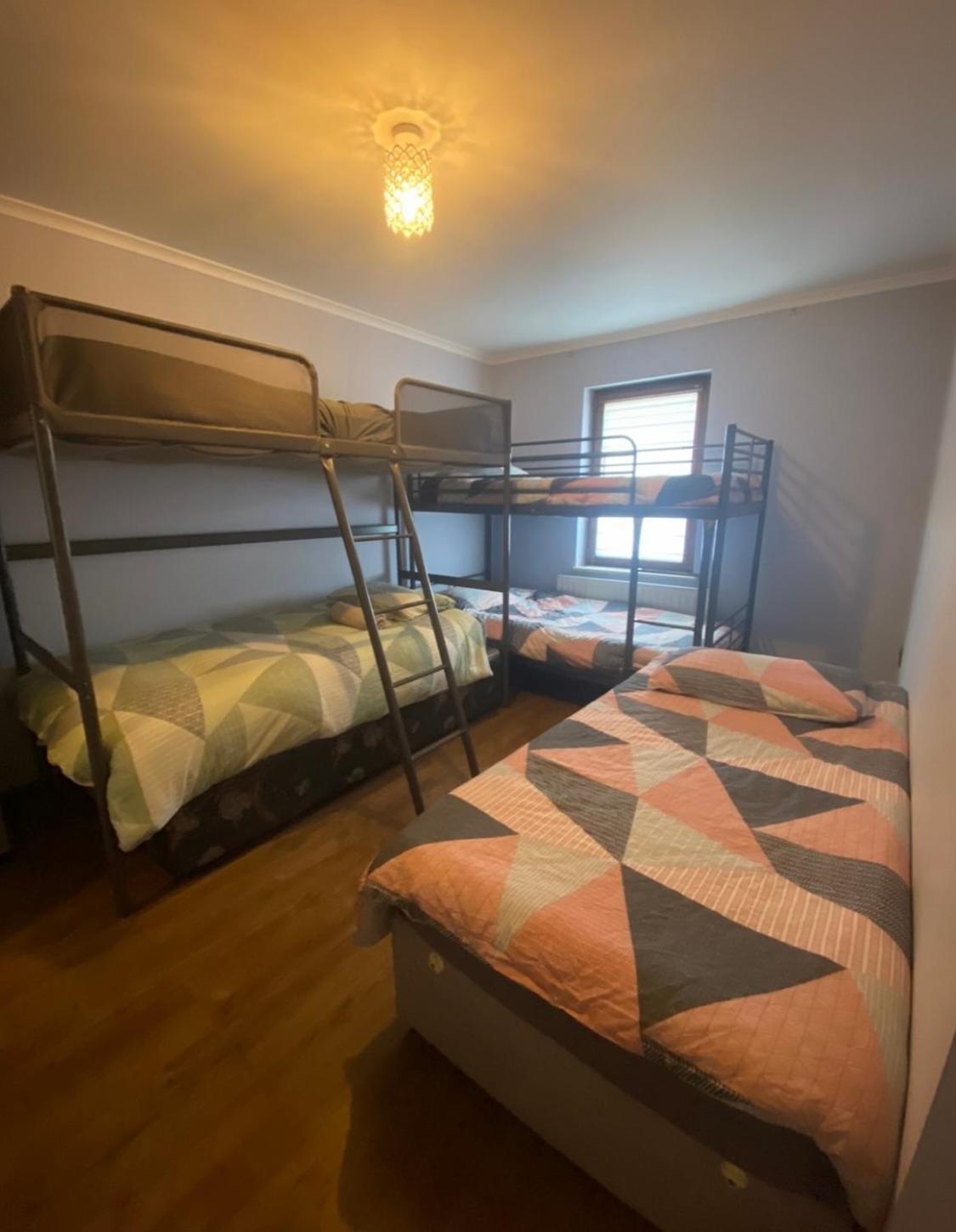 Dublin Airport Big Rooms With Bathroom Outside Room - Kitchen Only 7 Days Reservation Exterior foto